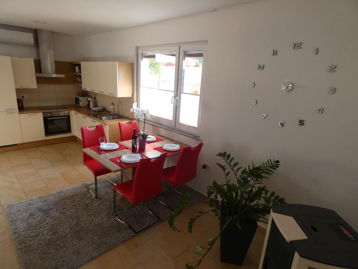Apartment & Olive Oil Valuma Копер Экстерьер фото