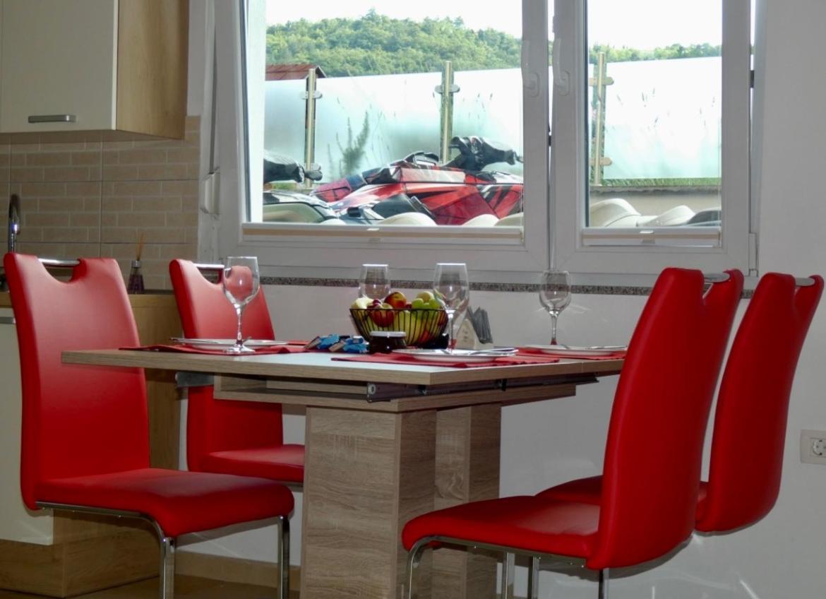 Apartment & Olive Oil Valuma Копер Экстерьер фото